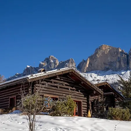 Chalet Carezza Chalet